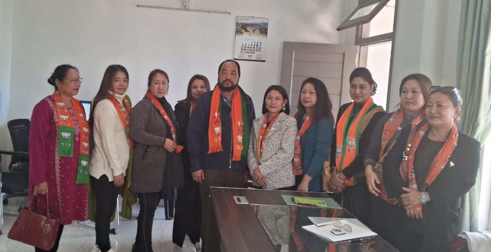 Deputy CM Y Patton with newly elected team of BJP Mahila Nagaland.